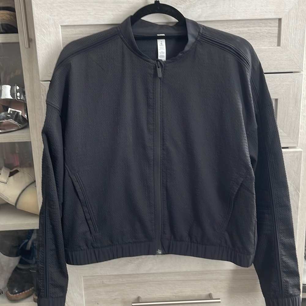 Lululemon bomber jacket